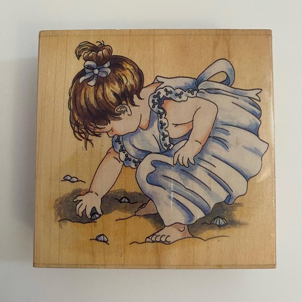 Stamps Happen 50031 Collecting Sea Shells rubber stamp EUC